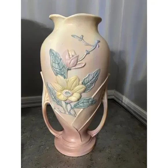Vintage Hull Art Double Handled Magnolia Vase USA-16-15 EUC
